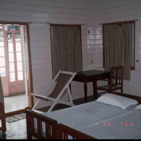 Broad Lands Hostel Chennai Bagian luar foto